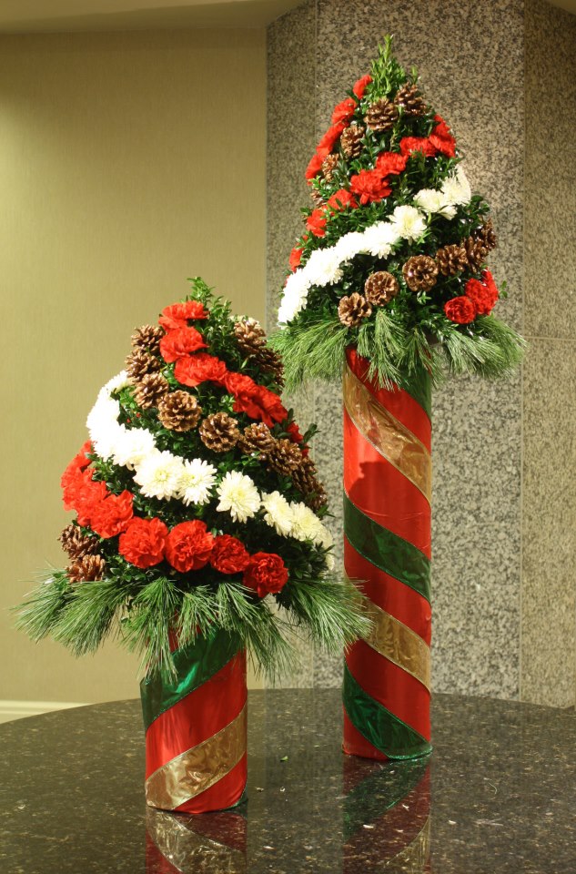 floral displays for christmas