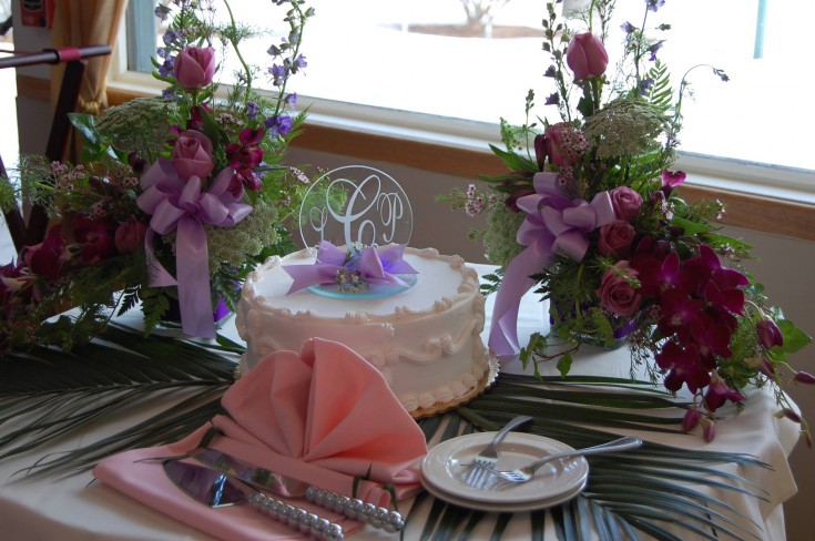 Lovely wedding arrangments from Fantasy Floral Designs in Schenectady, NY