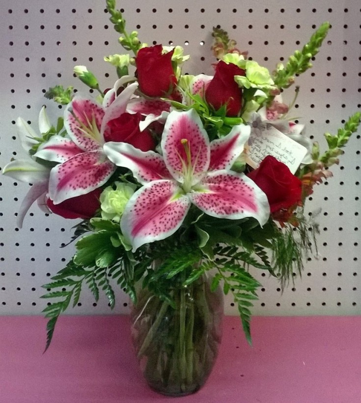 Beautiful arrangement from Wilma's Flowers in Jasper, AL