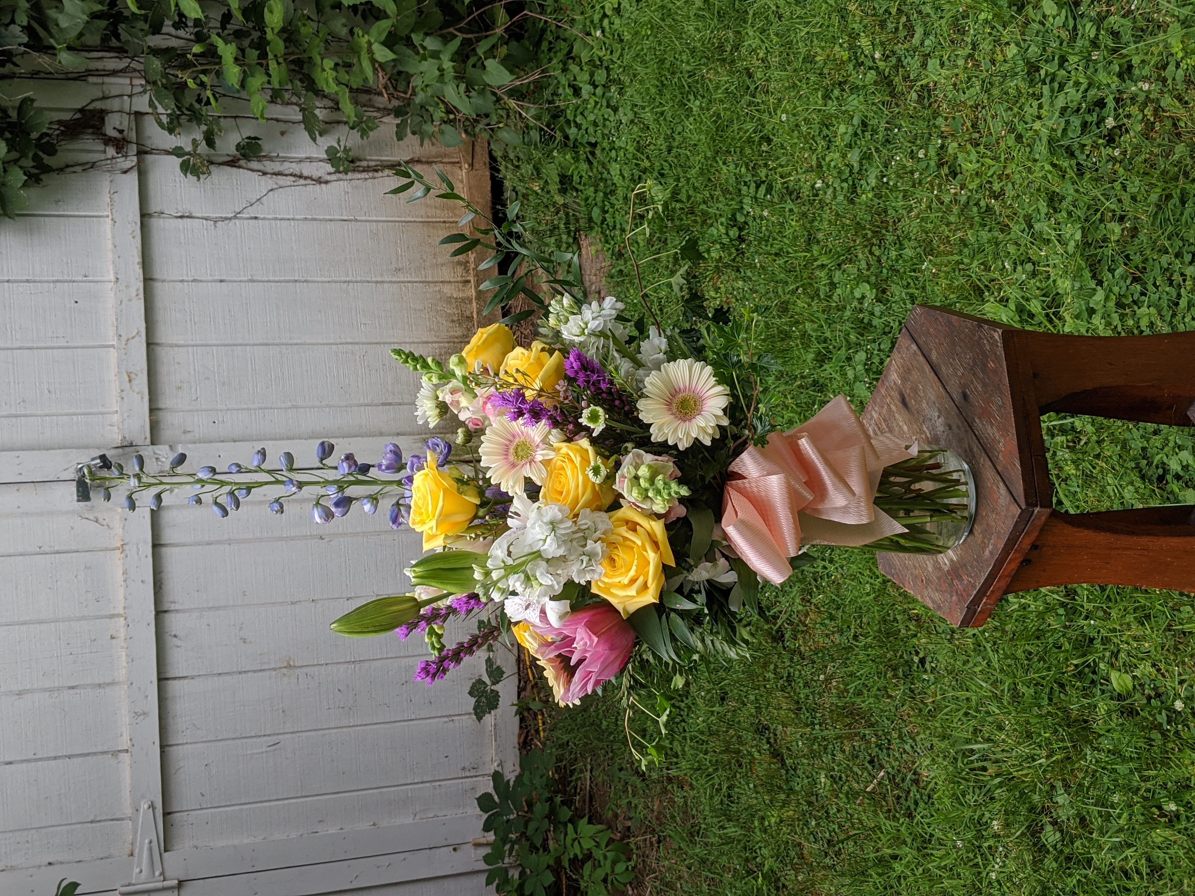 Easton Flowers | Gracegarden Florist (610) 438-1272 Easton ...